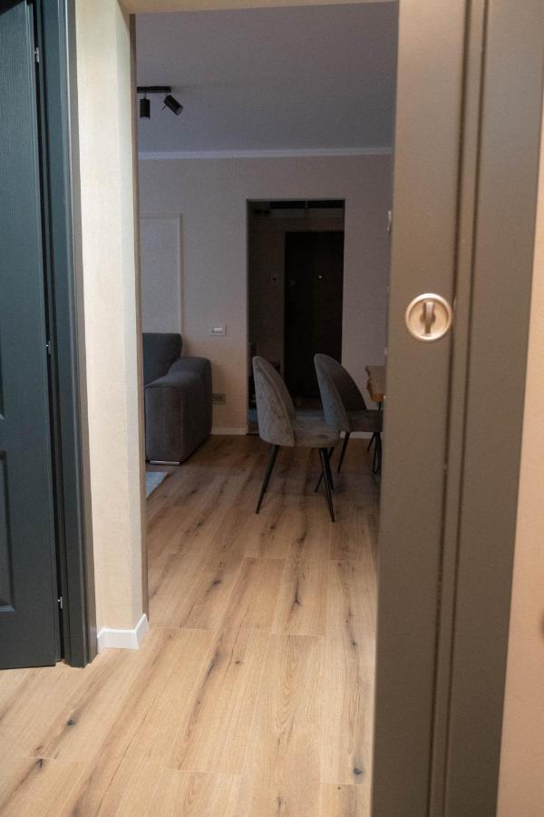 Cosy 2 Rooms Apartment In The Center Of The City 布加勒斯特 外观 照片
