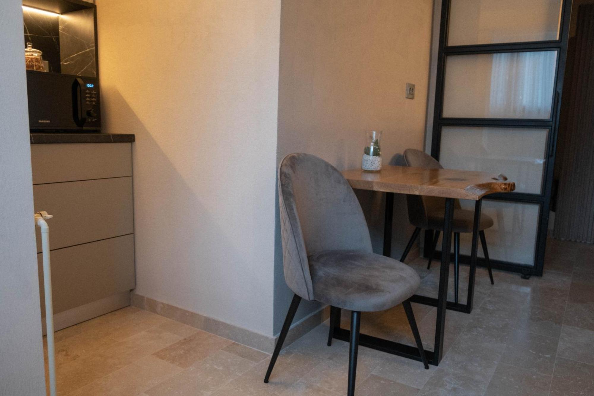 Cosy 2 Rooms Apartment In The Center Of The City 布加勒斯特 外观 照片
